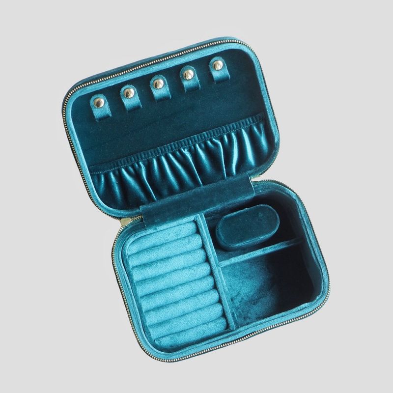 Stort smykkeskrin i velur sukkerspinn