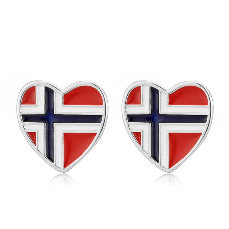 NOR Ear Stud Heart Flag Sølv